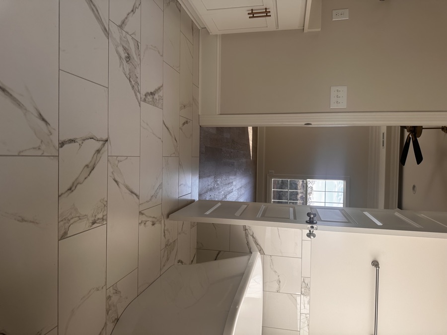 Tile floor with hardwood transition